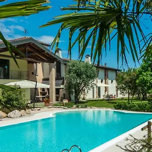 Il Glicine Bianco Alloggio per agriturismo