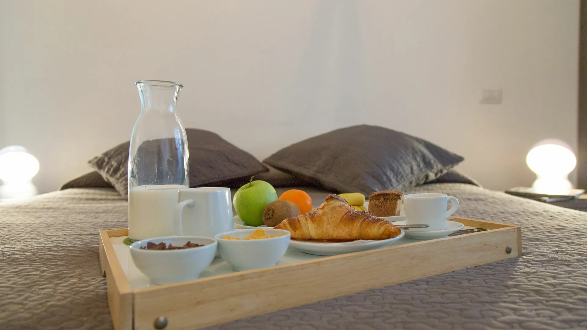 Suite Inn Κατάνια Πανσιόν