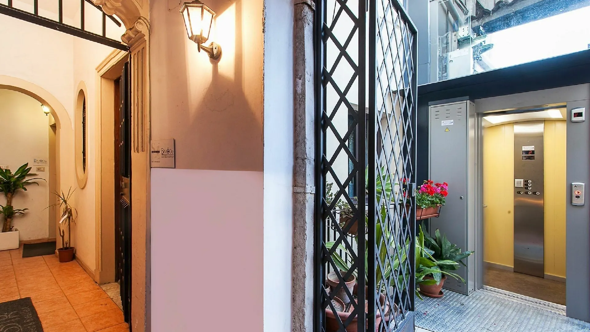 Πανσιόν Suite Inn Κατάνια